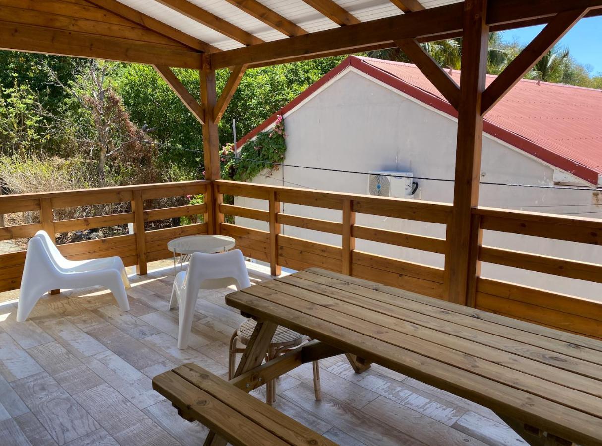 Haut De Villa Taalia Terre-De-Haut Eksteriør billede